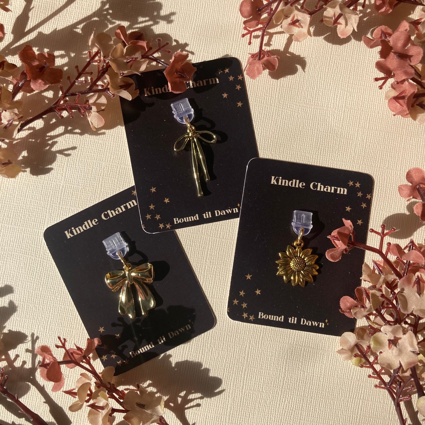 Classic Bow Kindle Charm